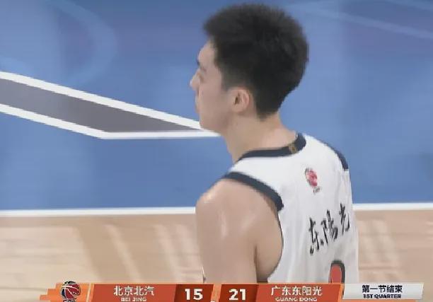 詹姆斯高尔夫事件无后续？刘翔纪录被质疑，虎扑热帖太敢问