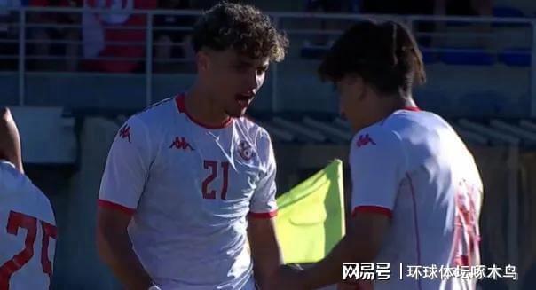 大爆冷！0比0逼平西班牙，40岁老将哭了！